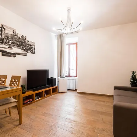TrinitaDeiMonti Guest House