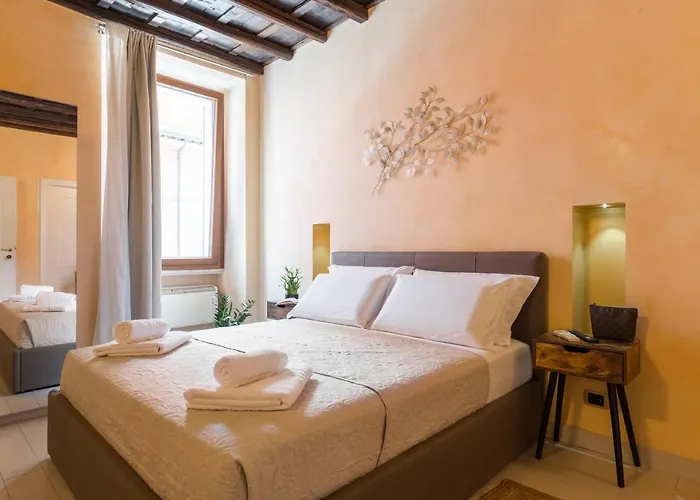 Guest house Trinitadeimonti 4*