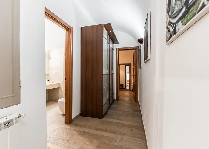 Trinitadeimonti Guest house 4*