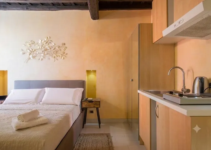 Guest house Trinitadeimonti 4*